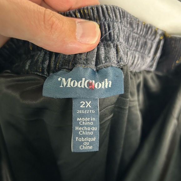 NWT Anthropologie ModCloth Midi Skirt Velvet Burnout Plus Size 2X Flare Goth - Picture 9 of 12